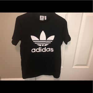 Adidas Tshirt